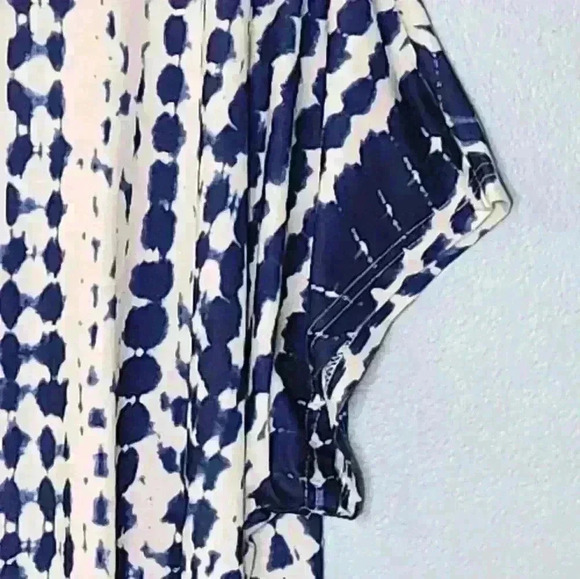 Shein Curve blue and white tie die short sleeve long top size 4XL - Picture 4 of 9